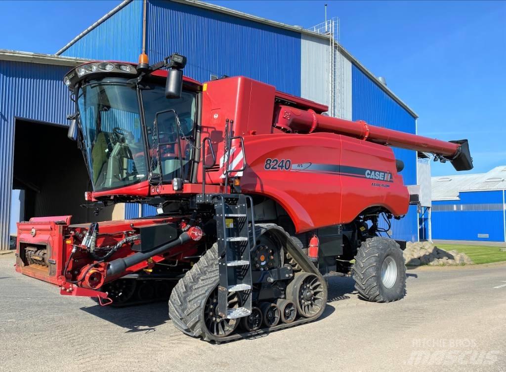 Case IH 8240 Комбайни