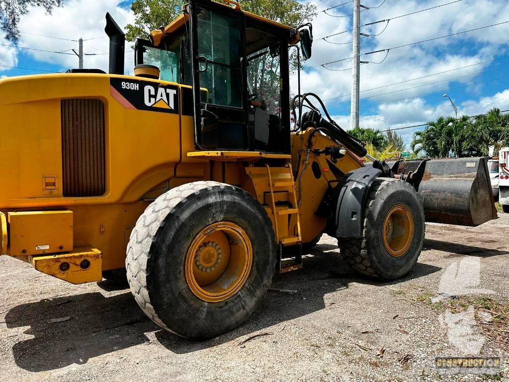 CAT 930 H Колесни товарачи