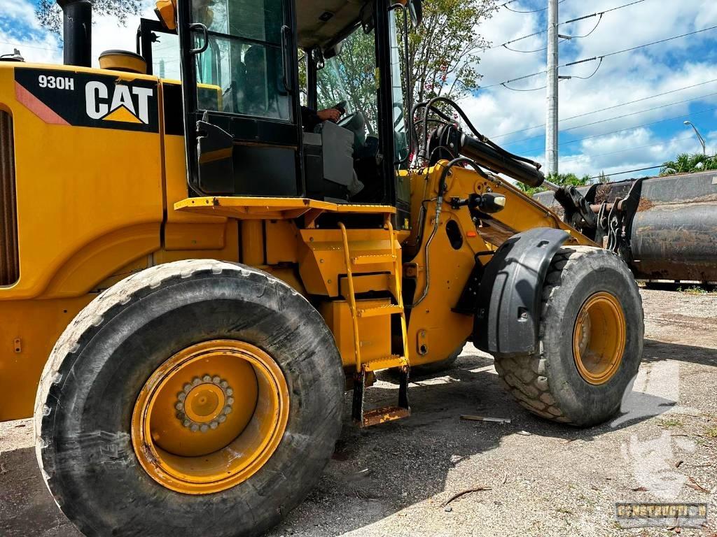 CAT 930 H Колесни товарачи