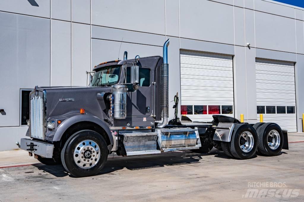 Kenworth W 900 Влекачи