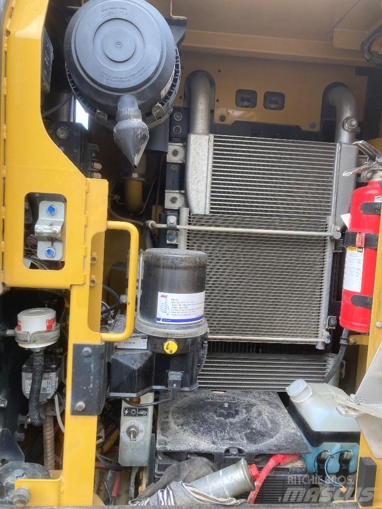 CAT 313 F L Верижен екскаватор