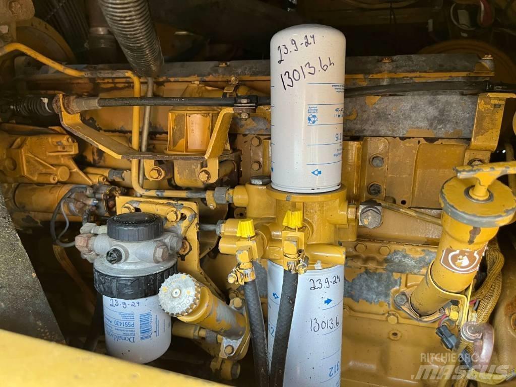 CAT 963C Верижен товарач