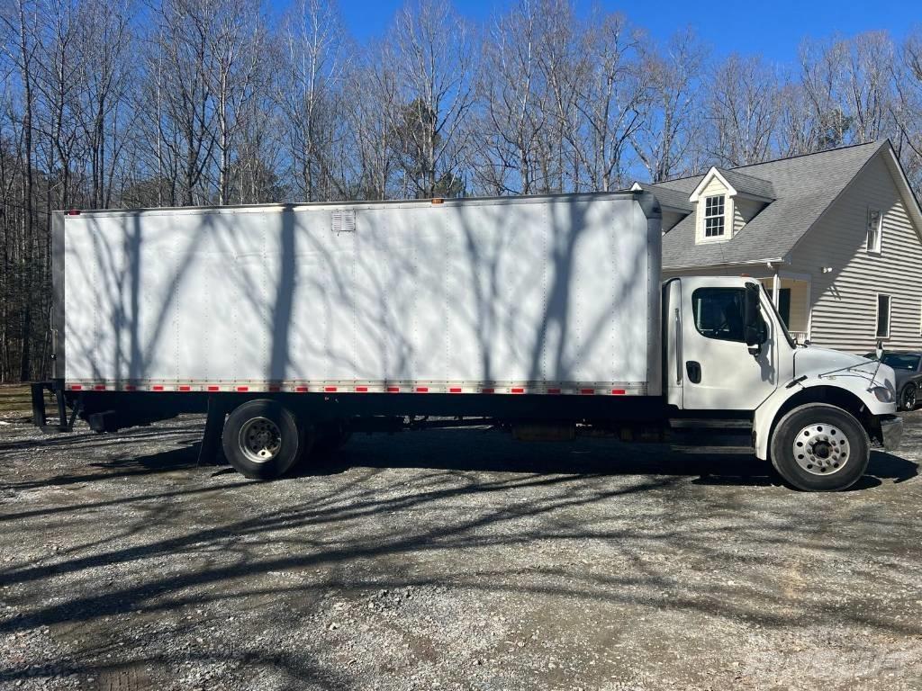 Freightliner M2106 Други