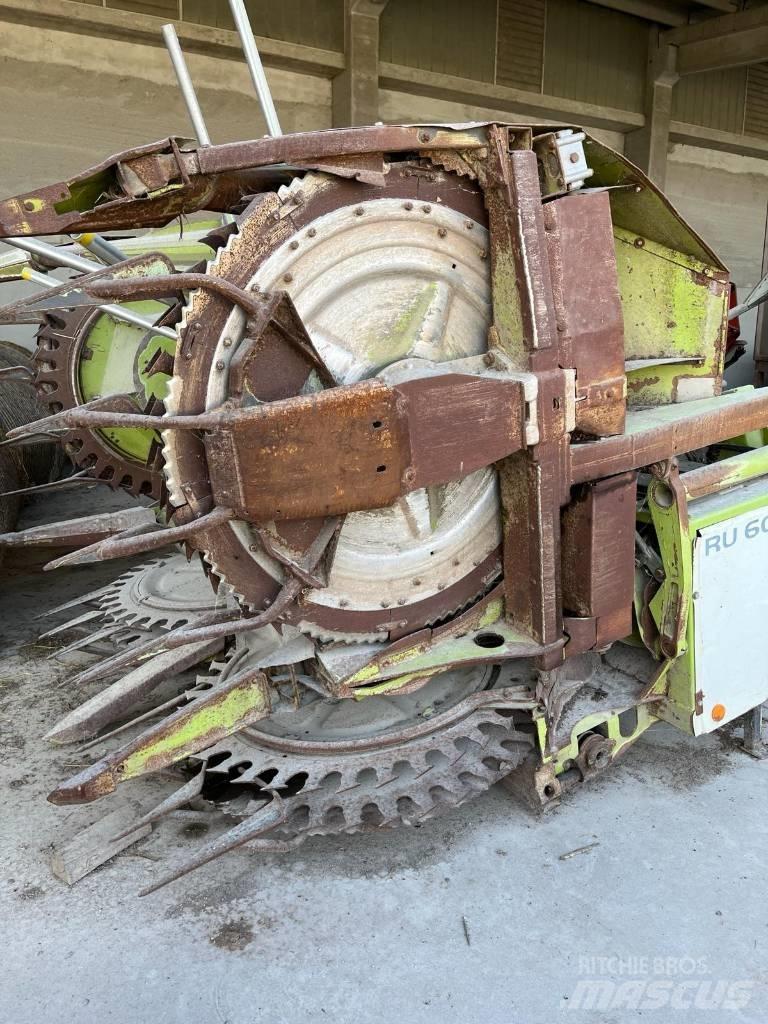 CLAAS RU 600 Самоходни фуражири