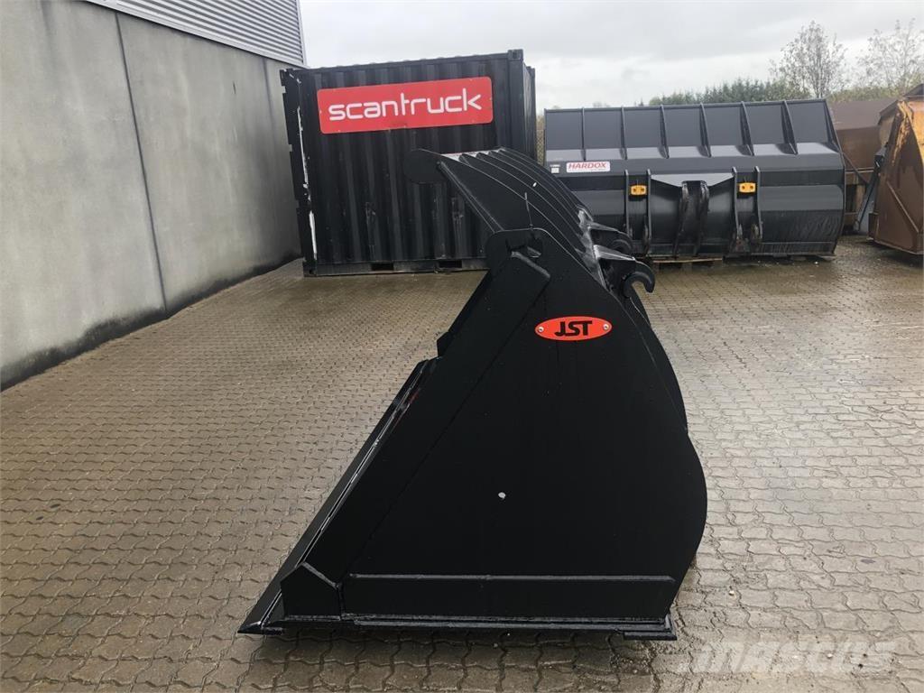 JST Læsseskovl, JST Кофи