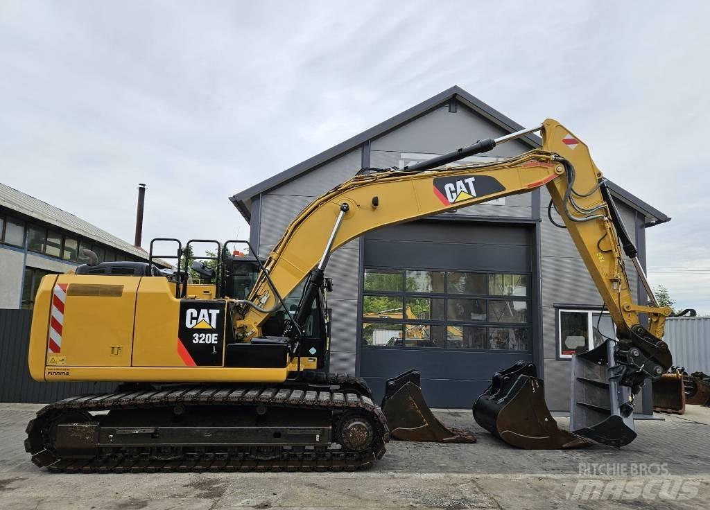 CAT 320 E Верижен екскаватор