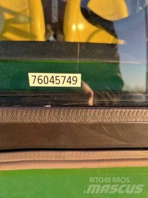 John Deere Gator TE Комунални съоражения