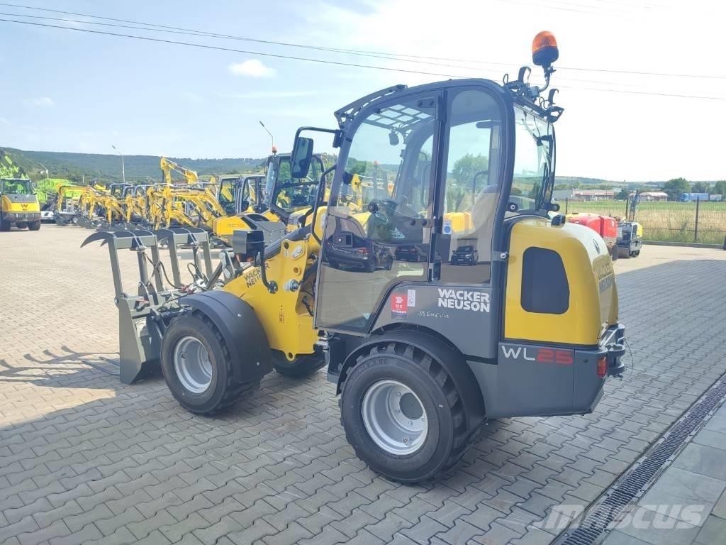 Wacker Neuson WL 25 Колесни товарачи