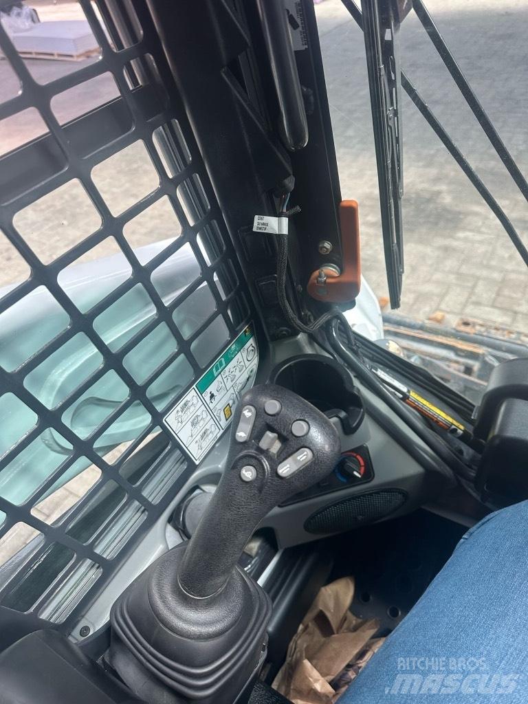 Bobcat T 590 Мини товарачи
