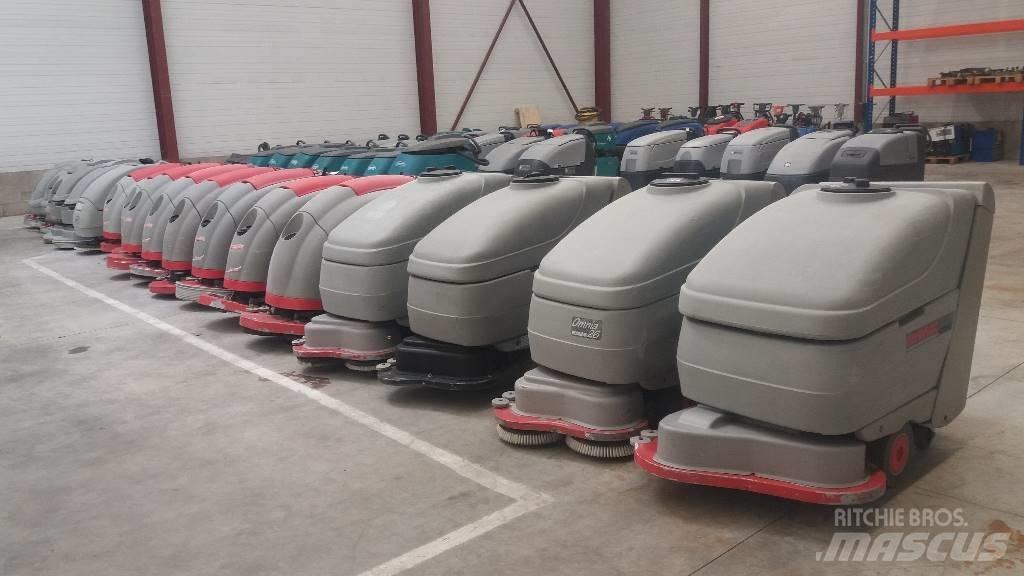  Autolaveuse Comac Автоматични метачки с четки