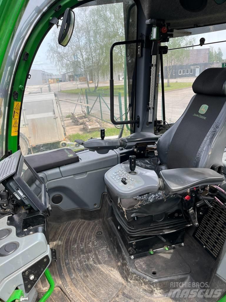 John Deere 1070E Харвестери