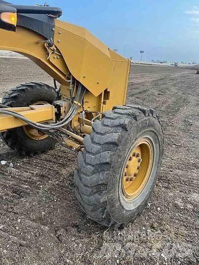 CAT 140M2 Грейдери