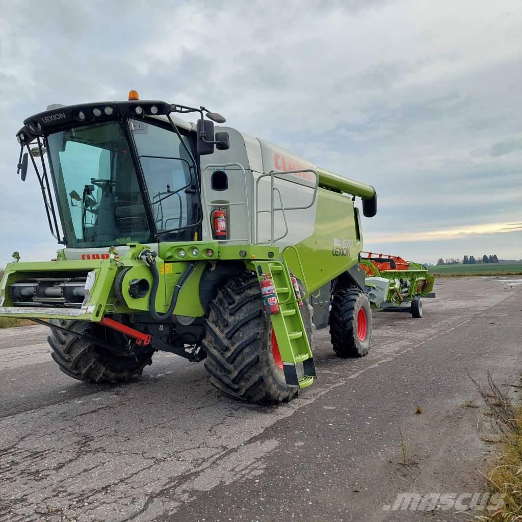 CLAAS Lexion 670 Комбайни