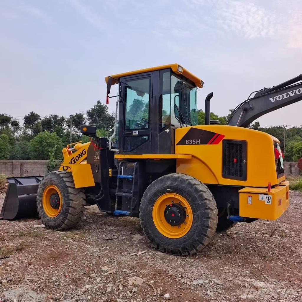 LiuGong 835H Колесни товарачи