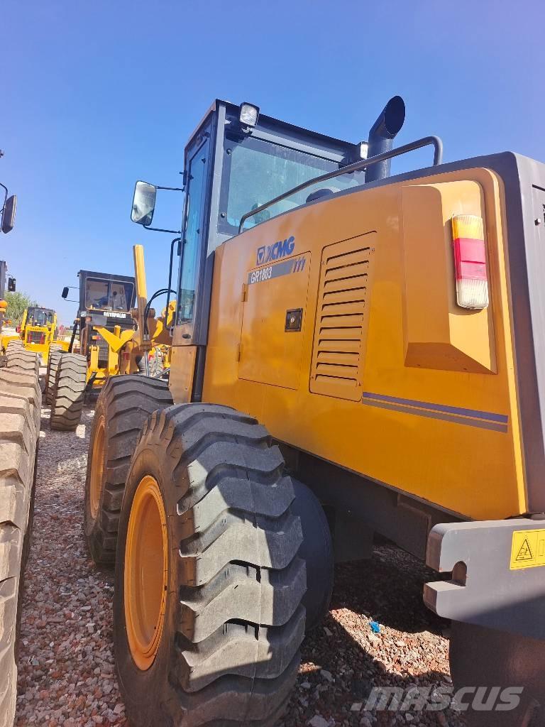 XCMG GR 1803 Грейдери
