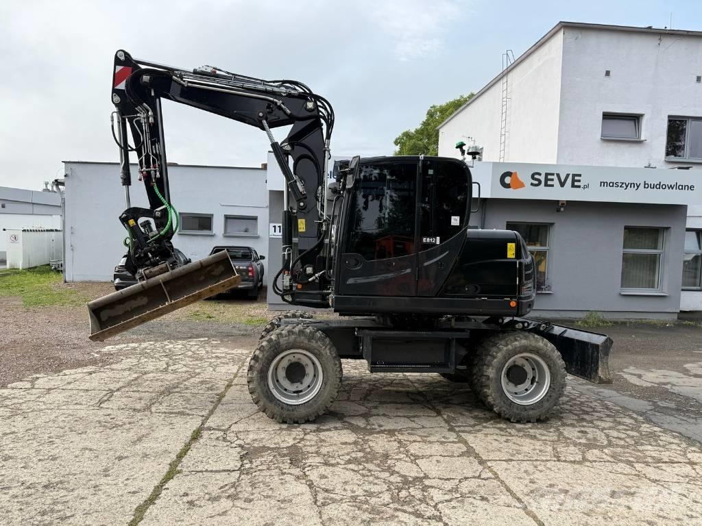 Yanmar B 110 W Колесни екскаватори