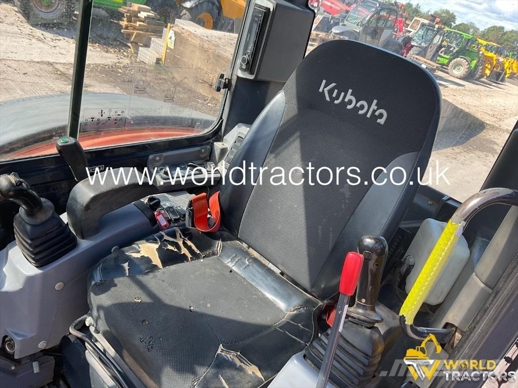 Kubota KX 057-4 Мини екскаватори < 7 т