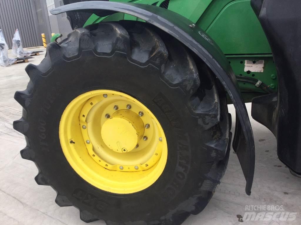 John Deere 6190R Трактори