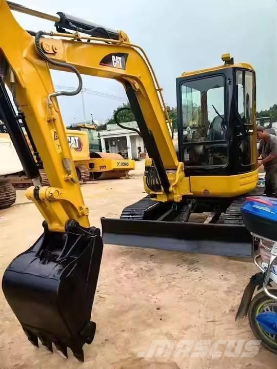 CAT 304 CR Мини екскаватори < 7 т