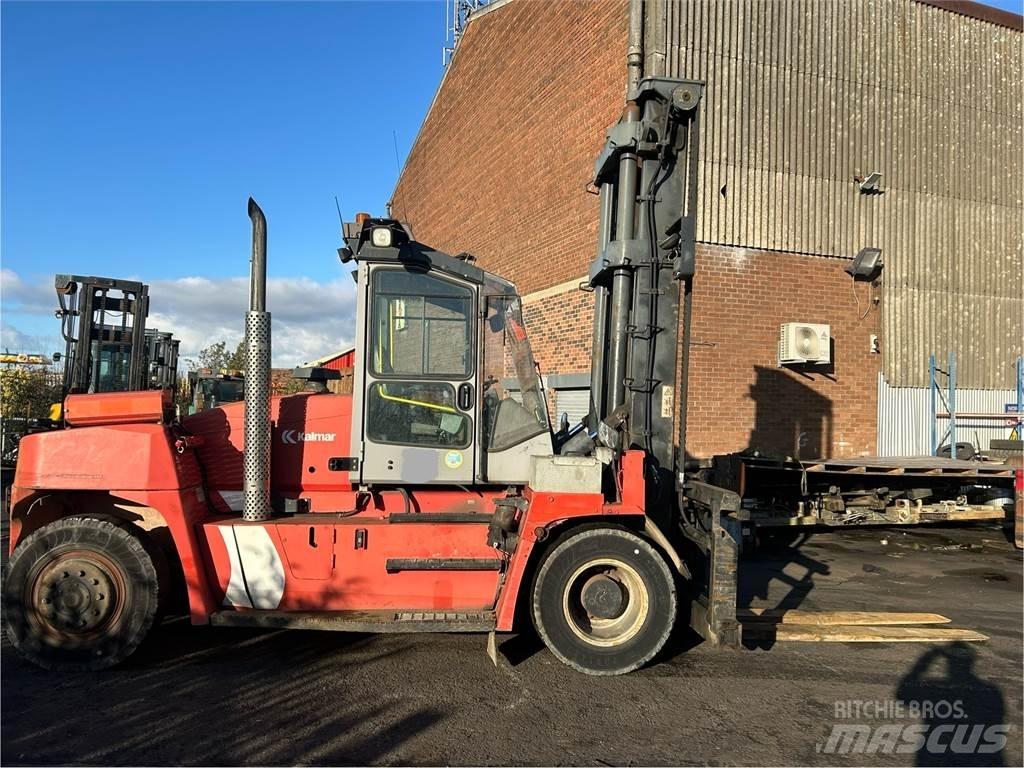 Kalmar DCE150-12 Дизелови камиони