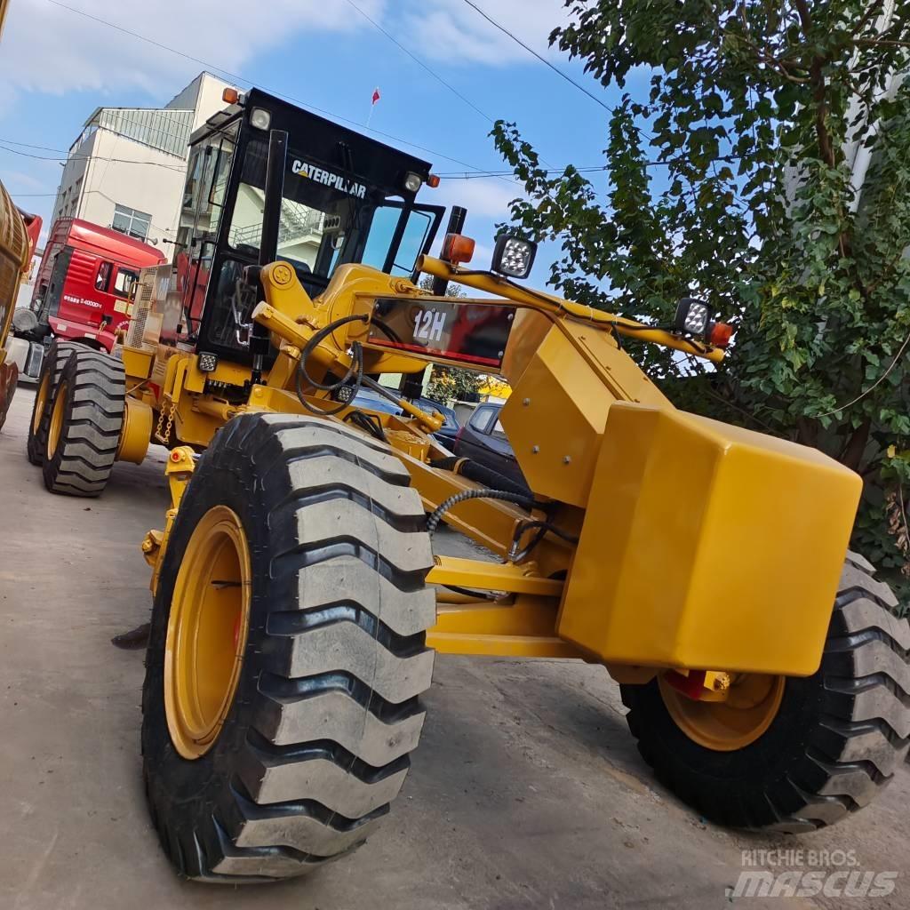 CAT 140 G Грейдери
