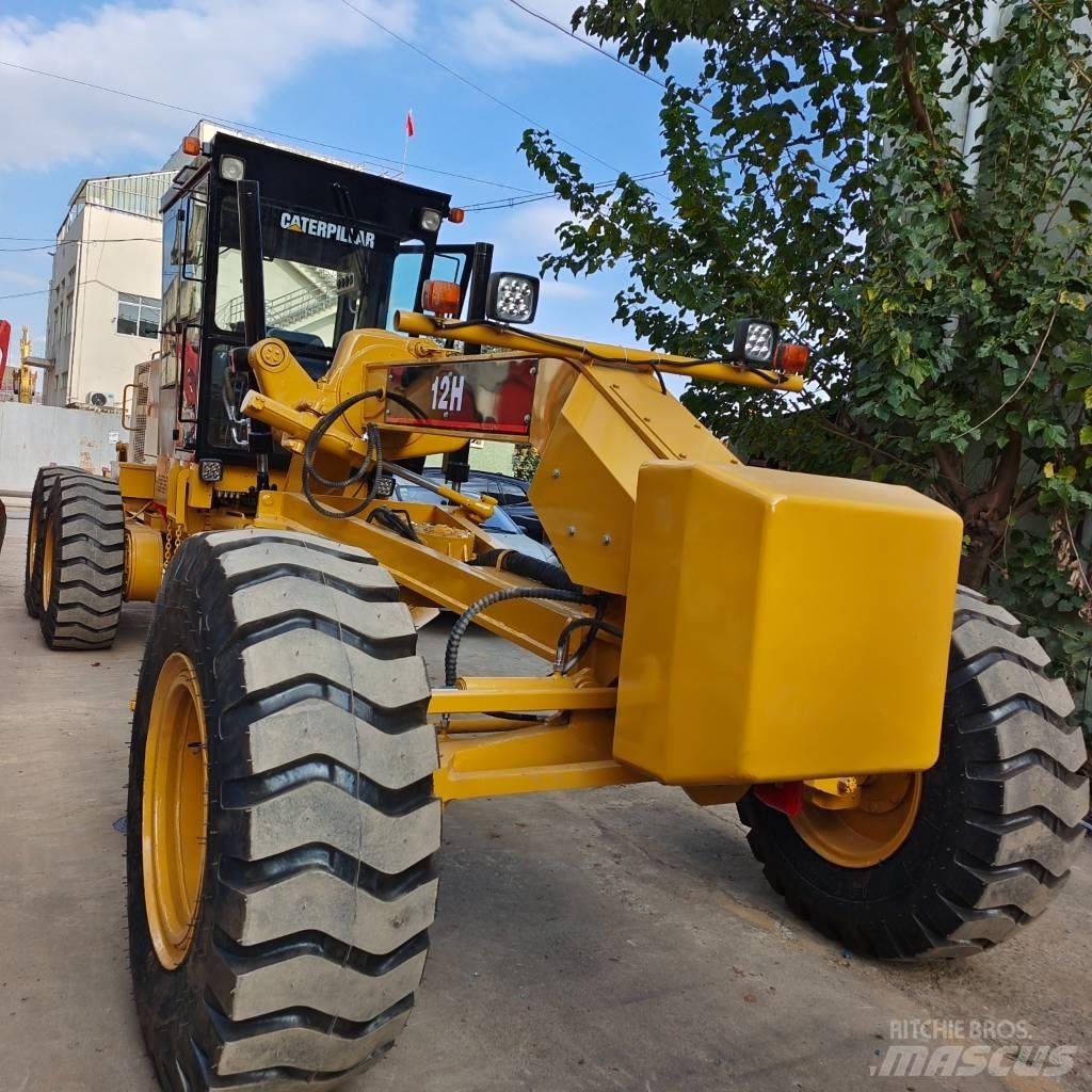 CAT 140 G Грейдери
