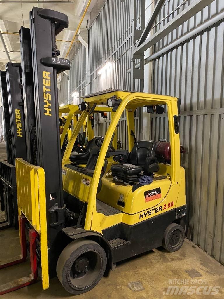 Hyster H 2.5 FT LPG Камиони с АГУ
