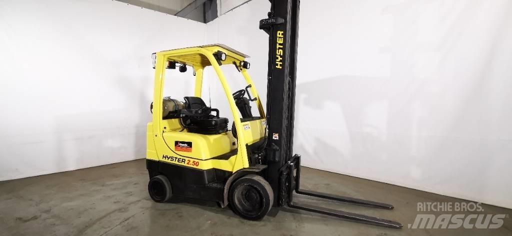 Hyster H 2.5 FT LPG Камиони с АГУ