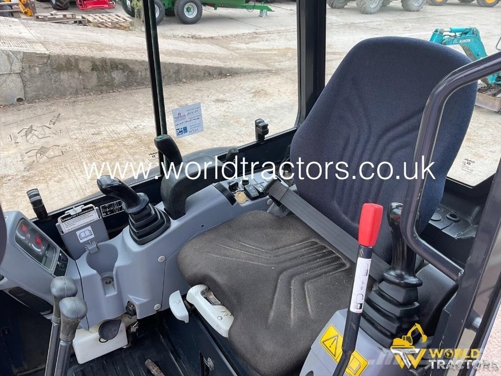 Kubota U 27-4 Мини екскаватори < 7 т