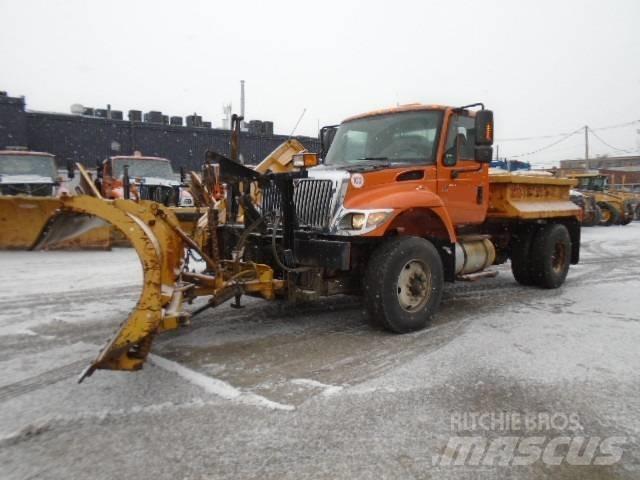 International 7400 Снегочистачки