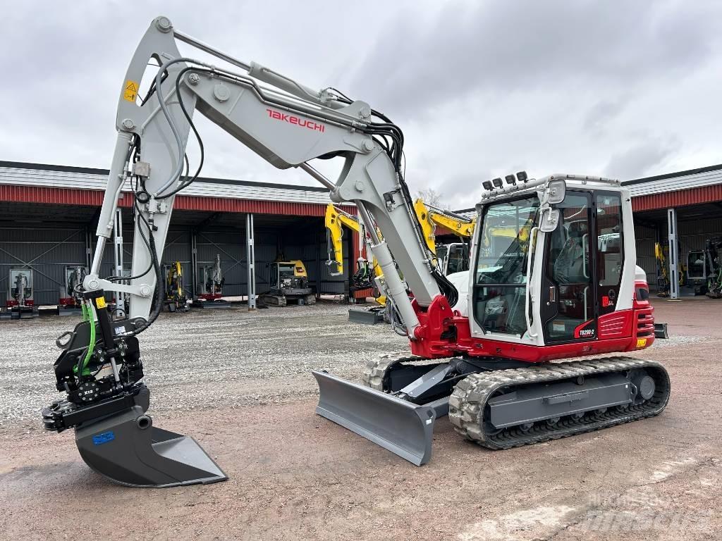 Takeuchi TB290 Средни екскаватори 7т - 12т