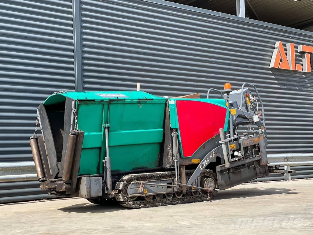 Vögele Super 800 Машини за асфалт