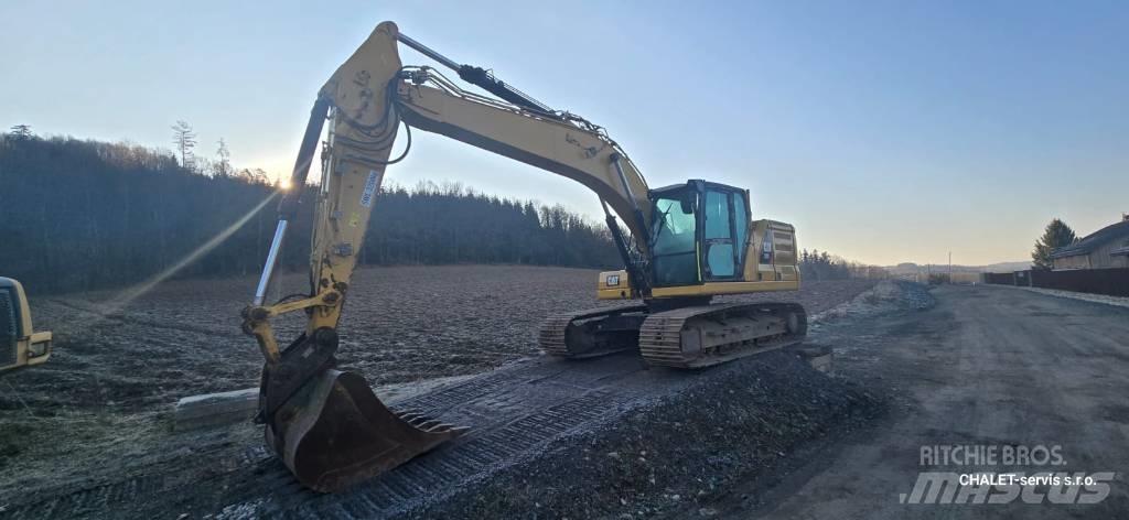 CAT 320 Верижен екскаватор