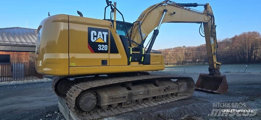 CAT 320 Верижен екскаватор