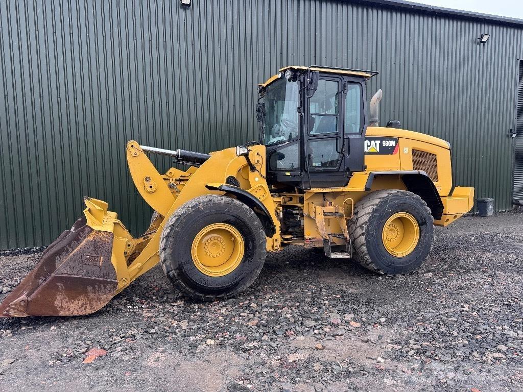 CAT 930 M Колесни товарачи