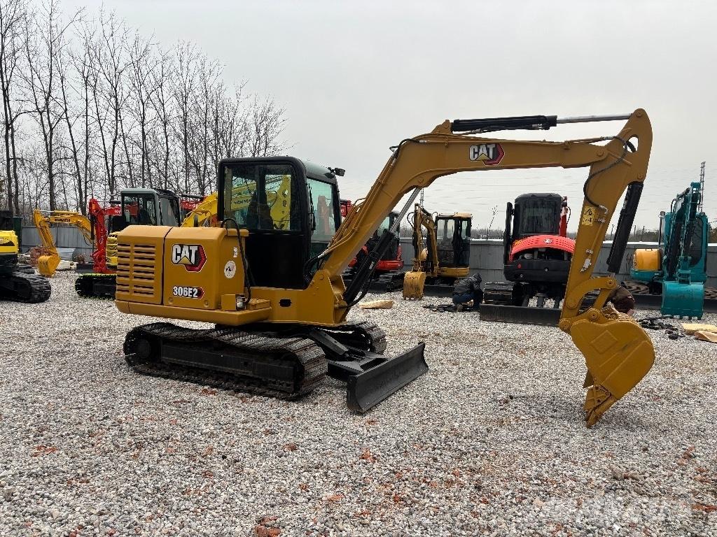 CAT 306E2 Мини екскаватори < 7 т