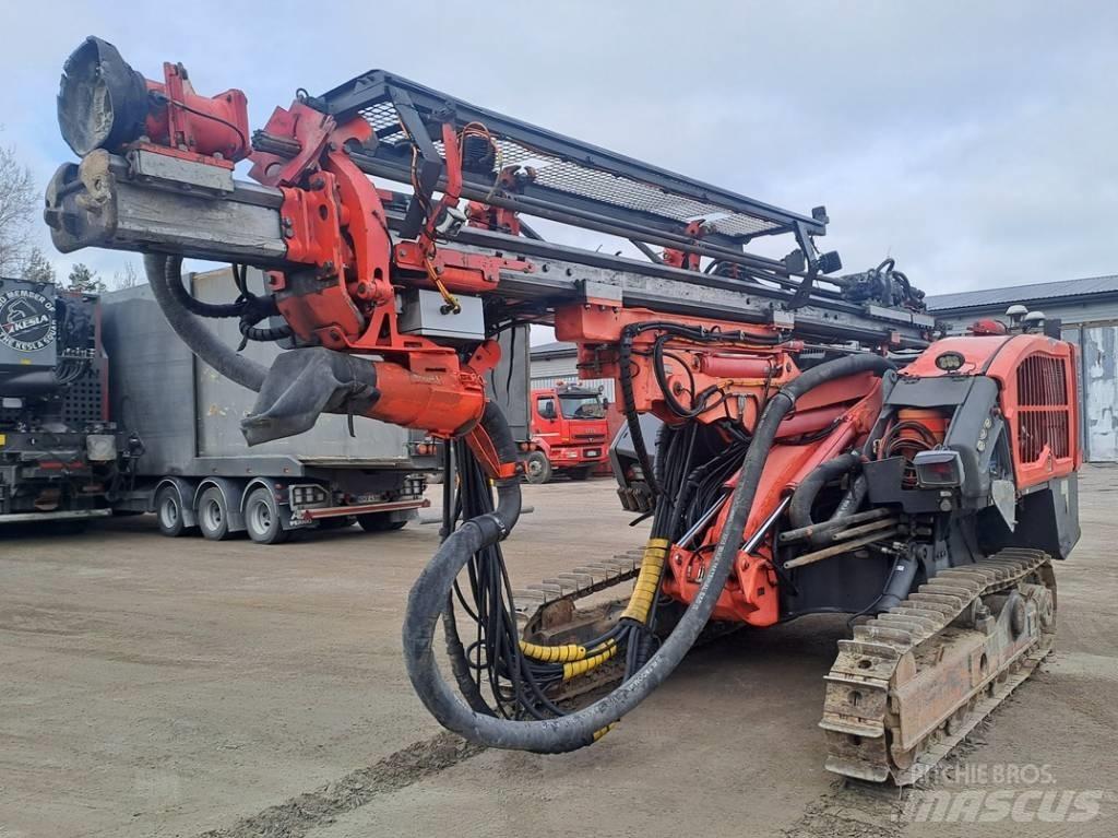 Sandvik DC 410 Ri Апаратура за повърхностна редова сеидба