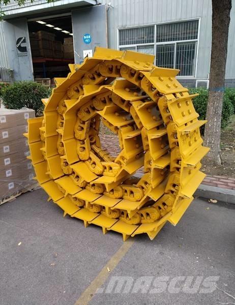 Komatsu D155A-6 Релси, вериги и ходова част
