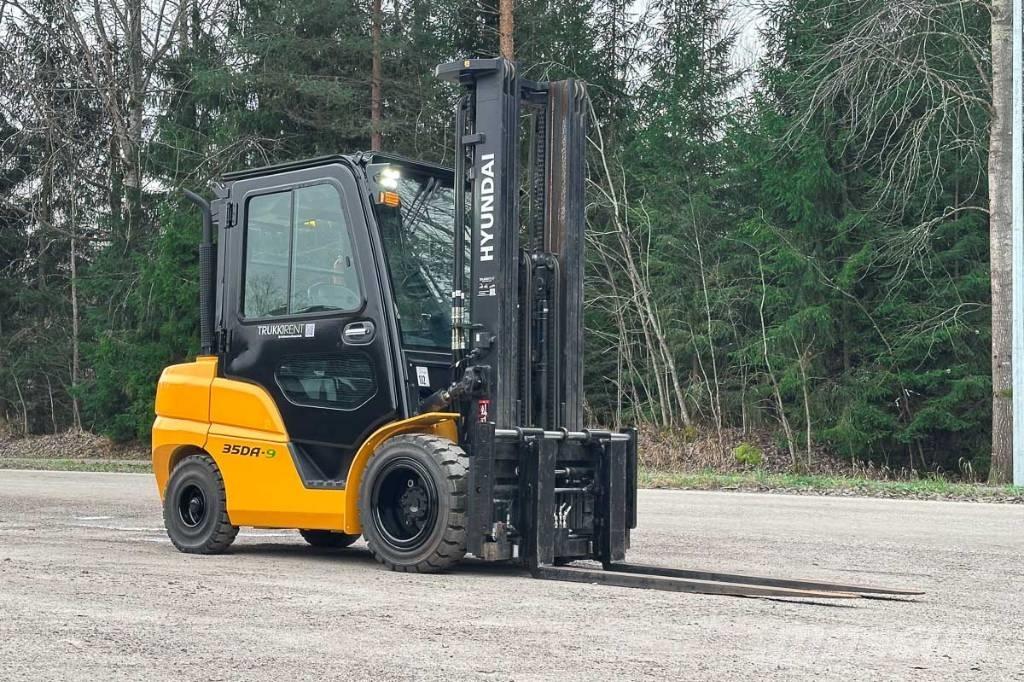 Hyundai 35 DA-9 Дизелови камиони