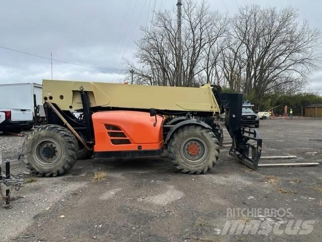 JLG 1255 Телескопични товарачи