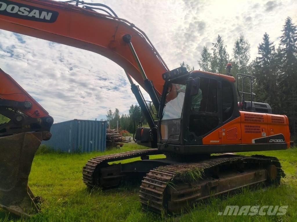 Doosan DX 300 LC Верижен екскаватор