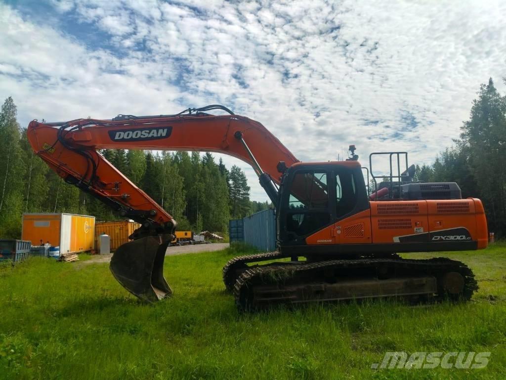 Doosan DX 300 LC Верижен екскаватор