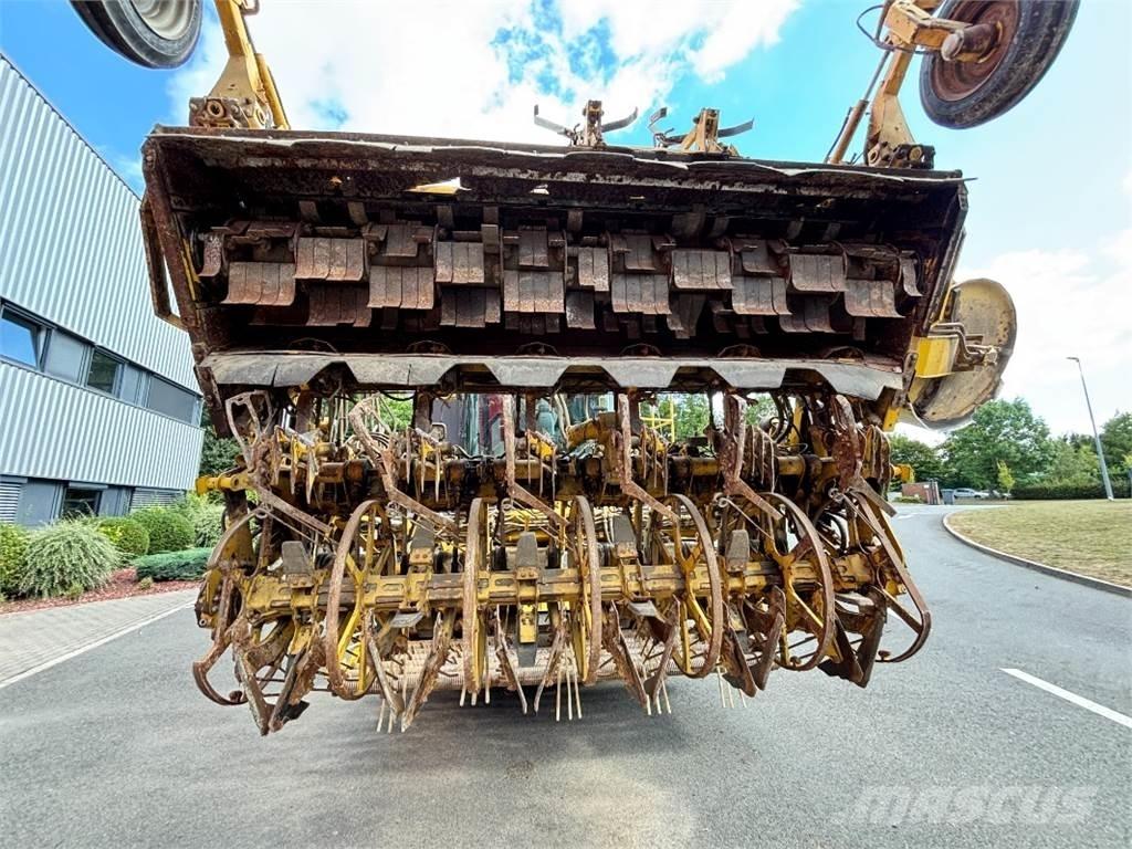 Ropa PANTHER 2 Комбайни за корени