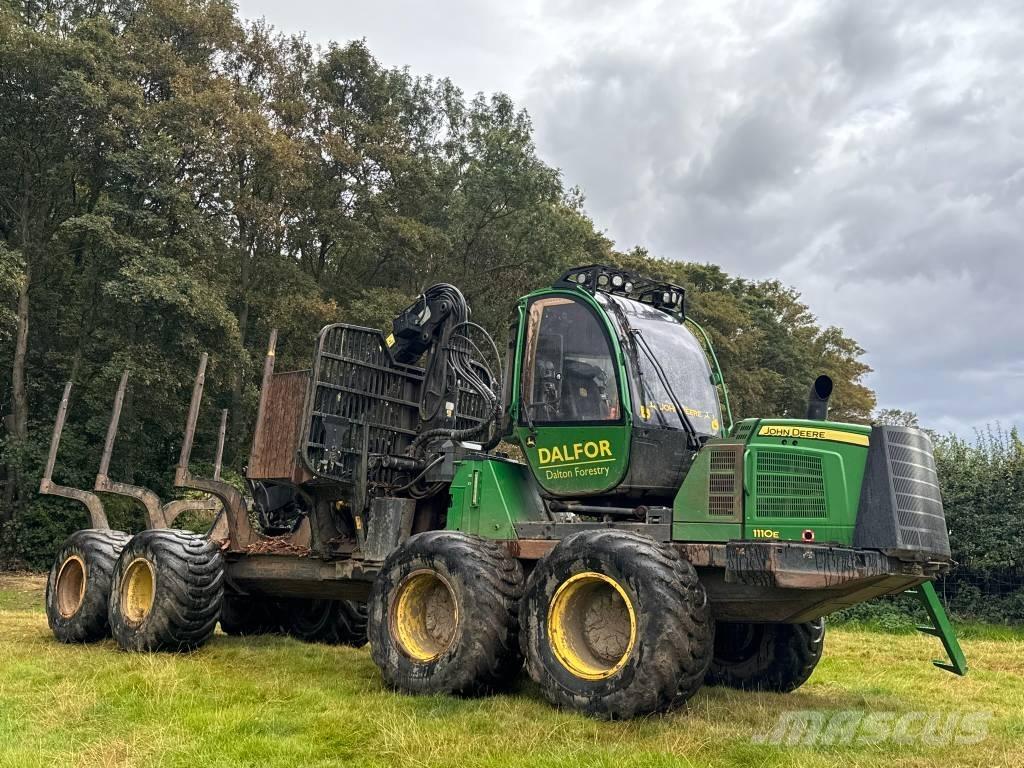 John Deere 1110 E Форуардери