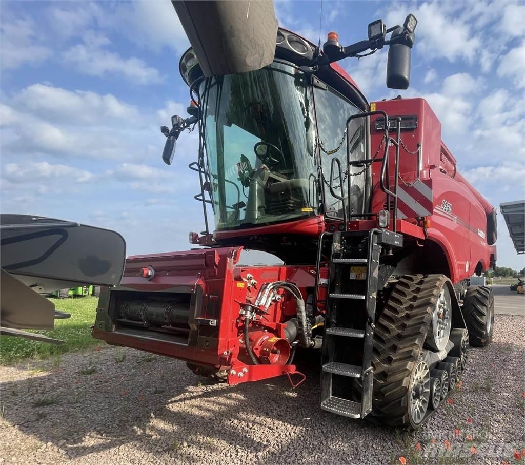 Case IH 8250 ASF Комбайни