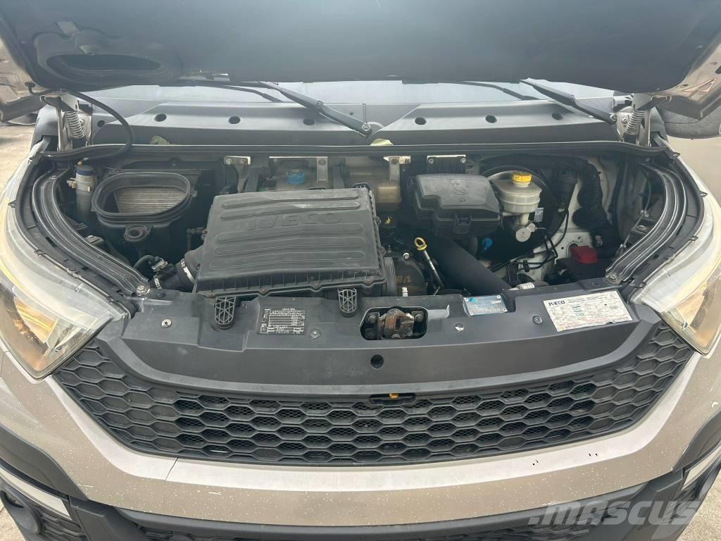 Iveco Daily 35-130 Автокранове