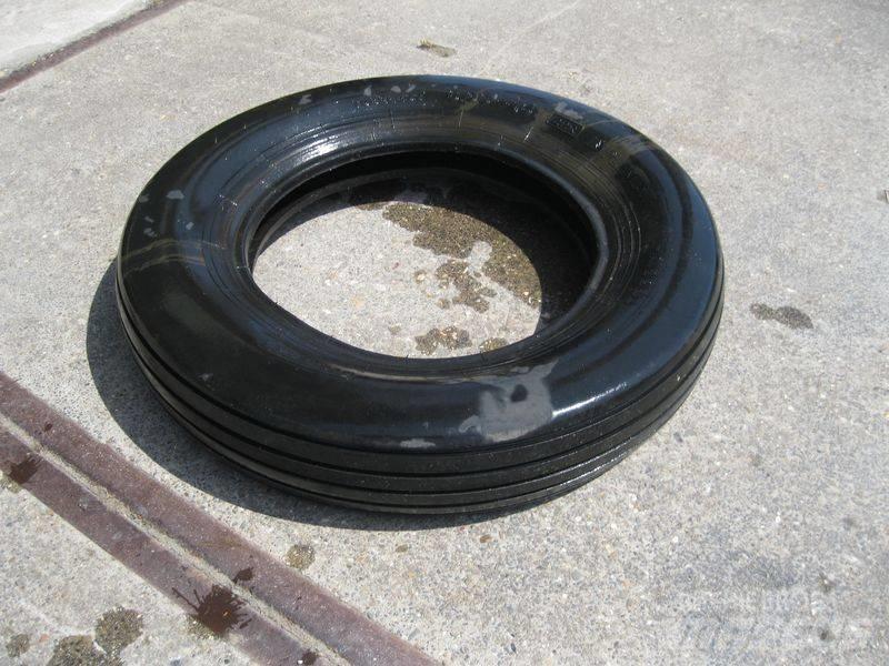 Pirelli 6.00-16 band Колелета/Гуми