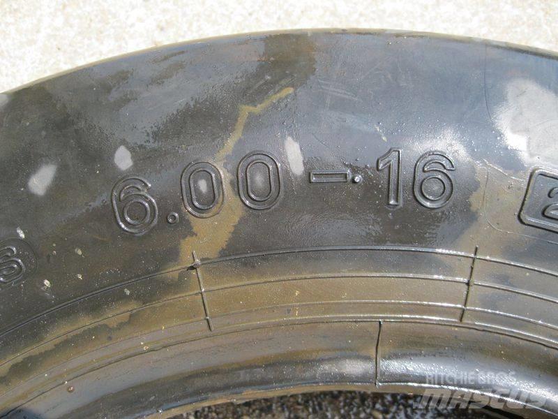 Pirelli 6.00-16 band Колелета/Гуми