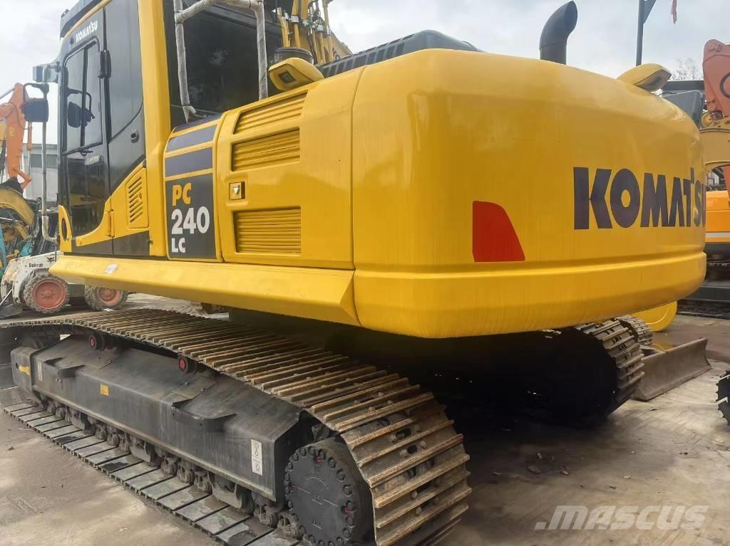 Komatsu PC 240 LC Верижен екскаватор