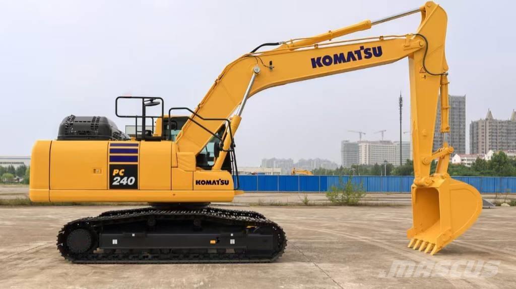 Komatsu PC 240 LC Верижен екскаватор